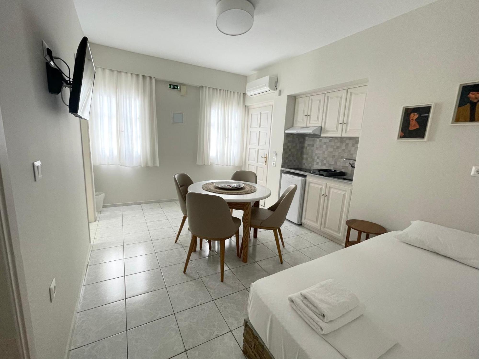 Manto Apartments Tínos Extérieur photo