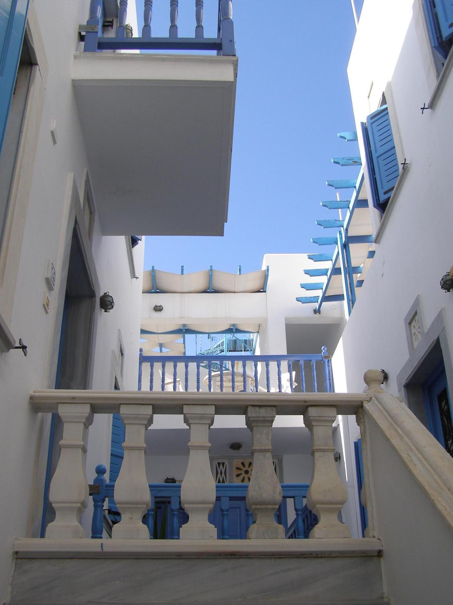 Manto Apartments Tínos Extérieur photo